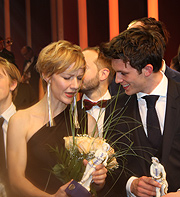 Bayerischer Filmpreis 2016: Sandra H&uuml;ller (Beste Darstellerin), Jannis Niew&ouml;hner (Bester Nachwuchsdarsteller) (&copy;Foto: Martin Schmitz)